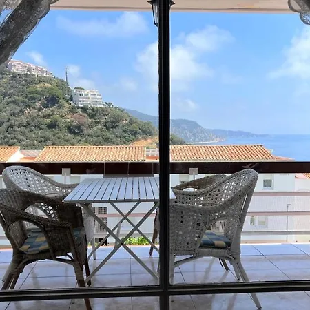 Appartamento Ma Terrasse Avec Vue Sur La Tossa de Mar